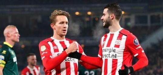 边路对抗 边路对抗