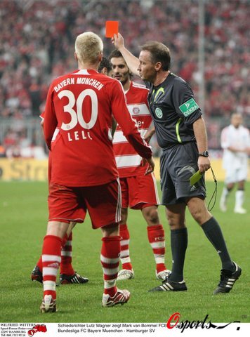 坚持塑造年 坚持塑造年